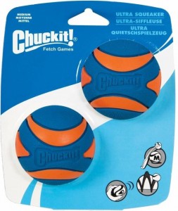 Chuckit ultra squeaker ball M 2pack