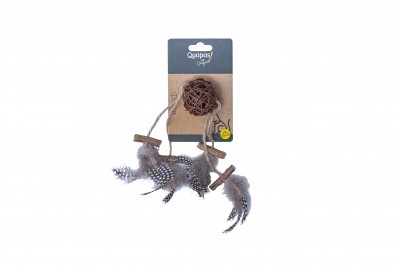 Quapas! Cat toy Rattan ball with feathers long